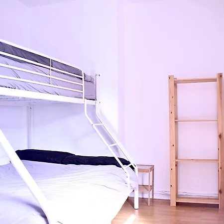Apartment 2 Bedroom Flat In Central Dublin